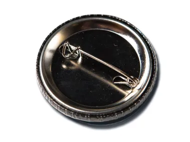 OBUT-Badge-Made-In-France-back.jpg